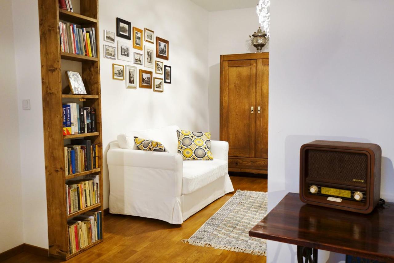 Apartament Skorpion Centrum Sanok Esterno foto